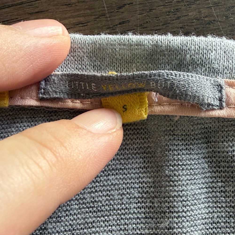 Little Yellow Button Small Top - Picture 7 of 14